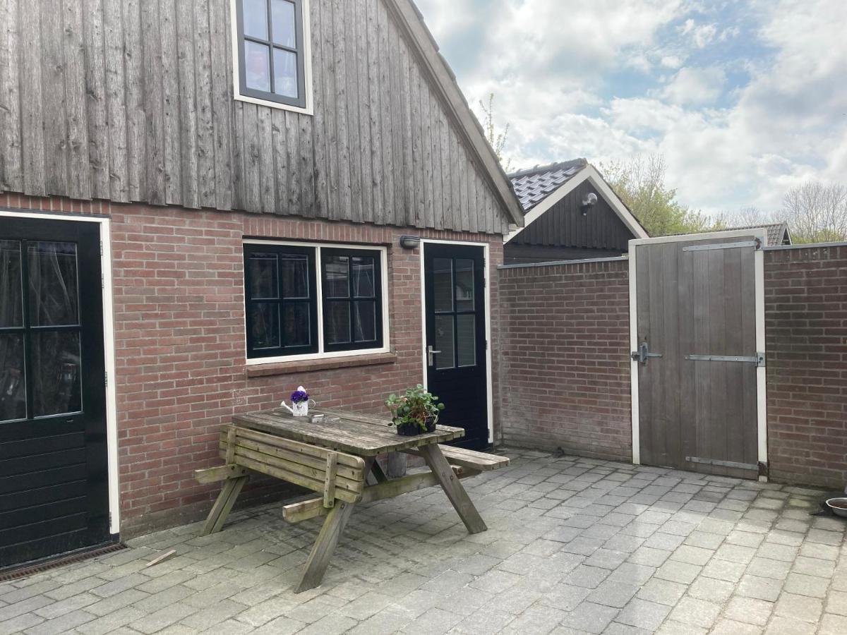 Vakantiehuis 'T Laaisterplakky Zonder Drempels Oude Bildtzijl ภายนอก รูปภาพ