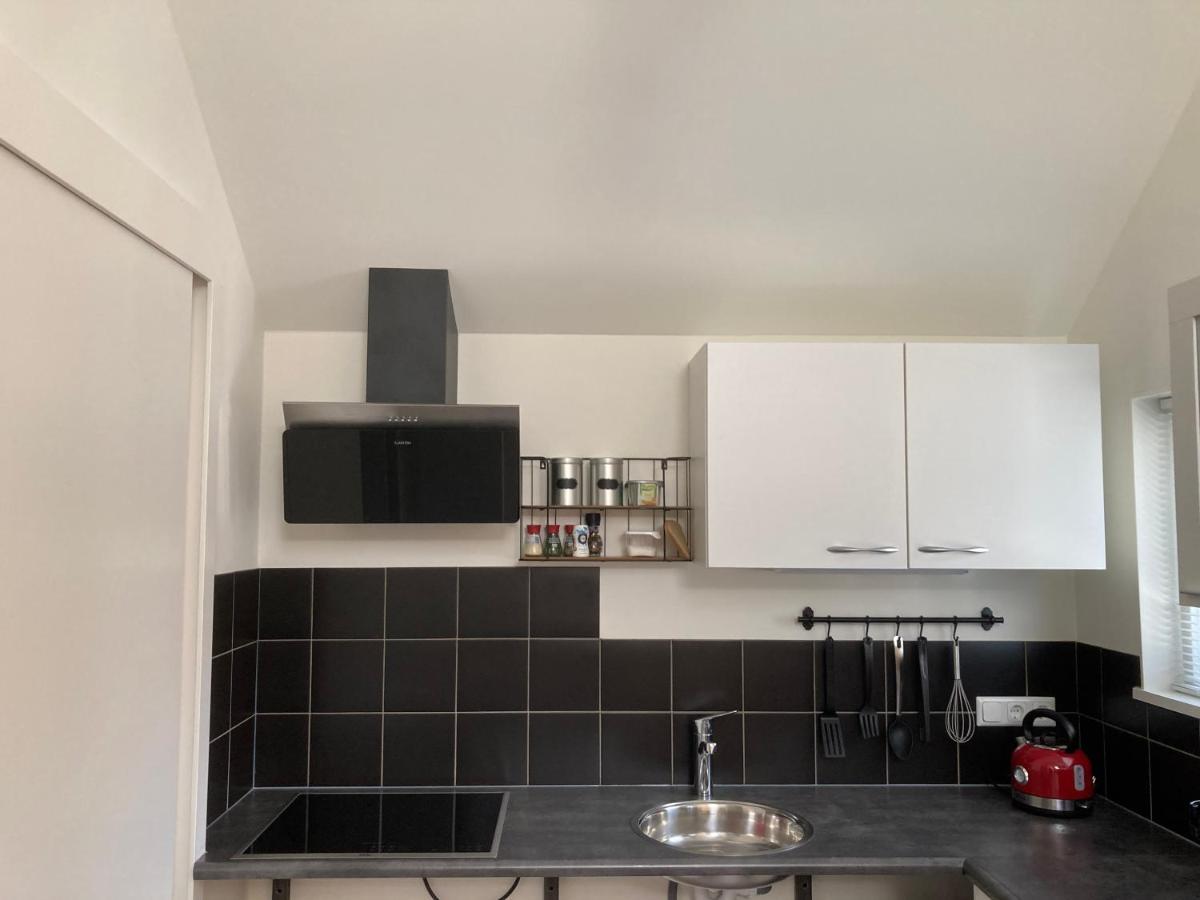 Vakantiehuis 'T Laaisterplakky Zonder Drempels Oude Bildtzijl ภายนอก รูปภาพ