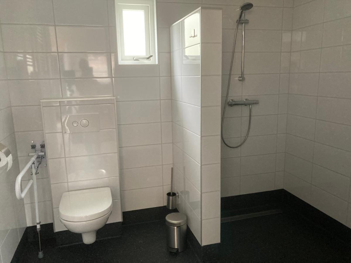 Vakantiehuis 'T Laaisterplakky Zonder Drempels Oude Bildtzijl ภายนอก รูปภาพ